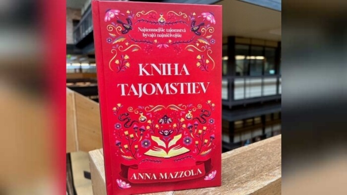 Anna Mazzola: Kniha tajomstiev