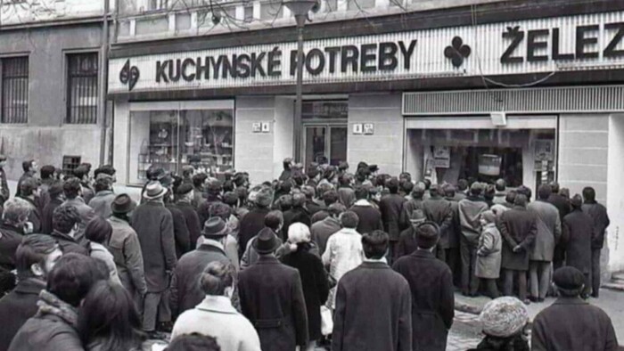 rady obchod sledovanie-televízie-1970-STVR