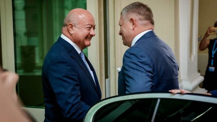 Robert Fico recevra le chancelier fédéral autrichien Christian Stocker