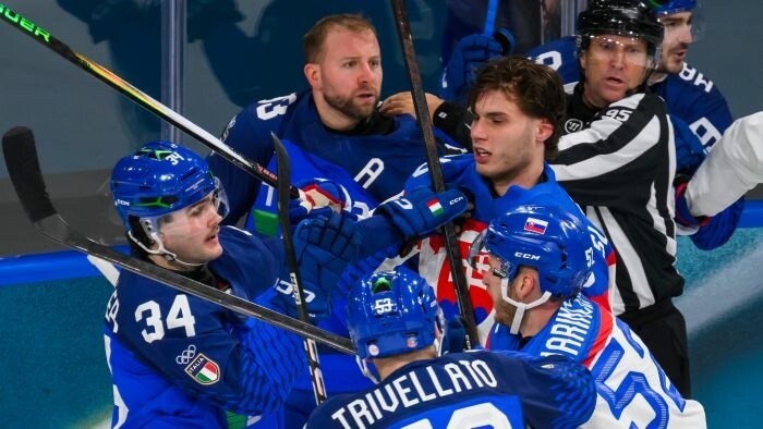 Eslovaquia vence a también a Italia