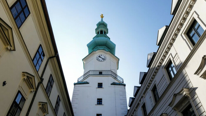 Michalská veža v Bratislave. Je naozaj staršia ako samo mesto?