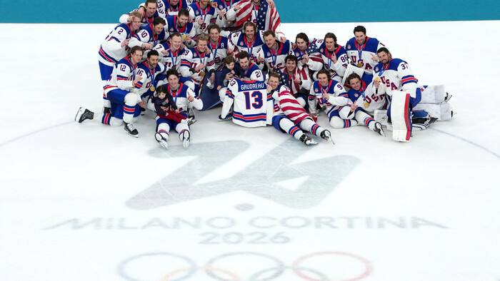 ZOH: Bodka za olympiádou: USA zdolali Kanadu 2:1 po predĺžení