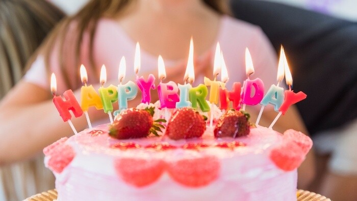 Blahoželania od slávnych