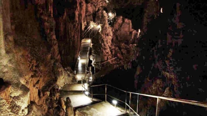 Na výlet s Hubinákom: Javoříčské jaskyne