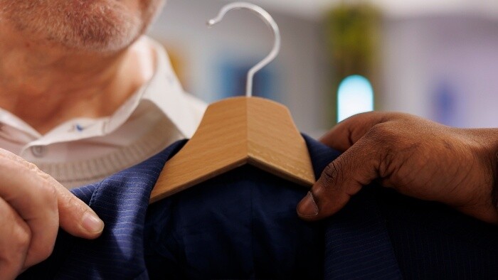 Zamyslenie / Odľahčenie šatníka