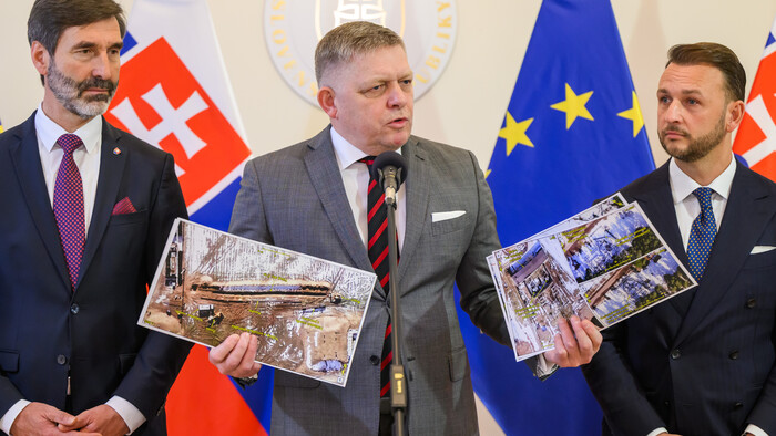 SEPS má vypovedať zmluvu o núdzových dodávkach elektriny pre Ukrajinu