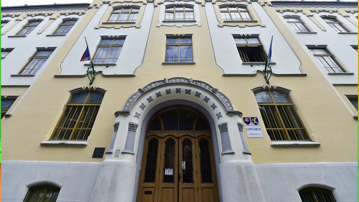 Gymnázium Grösslingová v Bratislave má 400 rokov