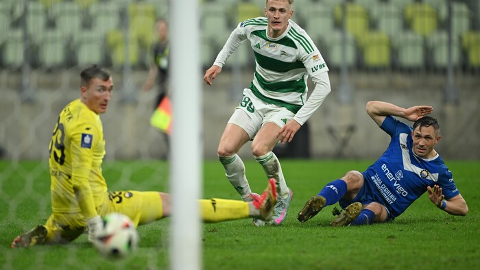 FUTBAL: Bobček zostáva v Poľsku