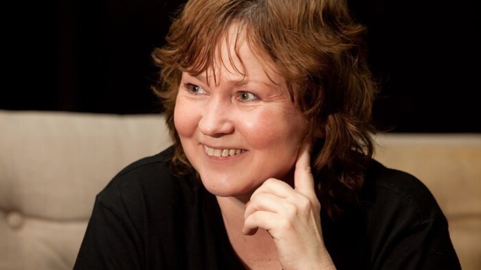 Hudba sveta_FM: Zadná strana hodiniek