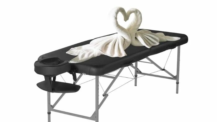 Výtvarníčka Ivana Šáteková o výstave Umenie nebude ticho! 