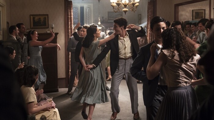 Geniálna priateľka