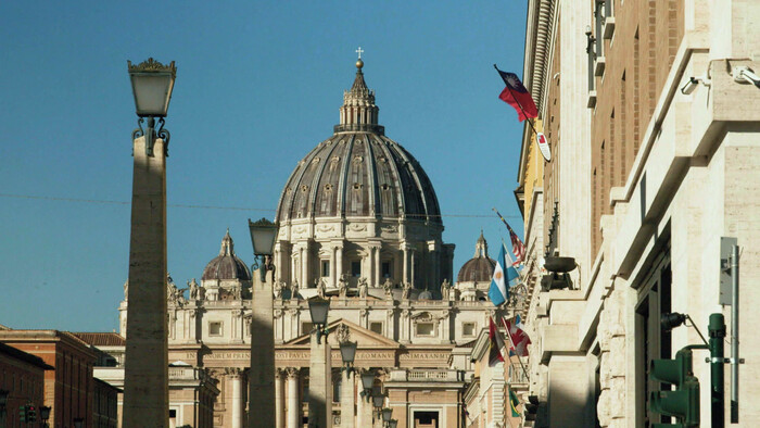 Pápeži a diplomacia
