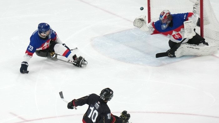 Paralympics: Slowakische Eishockeyspieler mit historischem Sieg