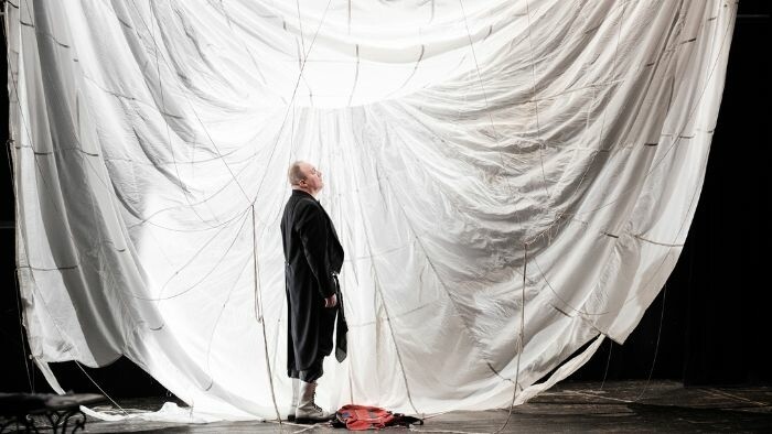 Hra N. Richarda Nasha Predavač dažďa v Divadle Alexandra Duchnoviča v Prešove