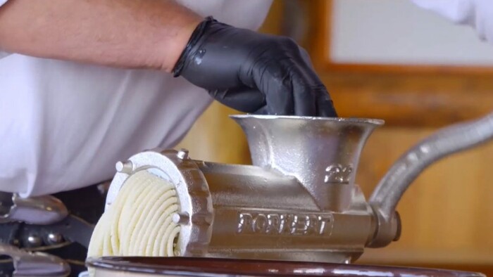 Bryndza je chutná, zdravá a medzi Slovákmi obľúbená