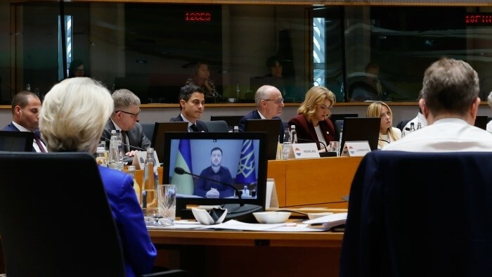 Р. Фицо: Прогресса в вопросах предоставления кредита Украине и поставок нефти не наблюдается