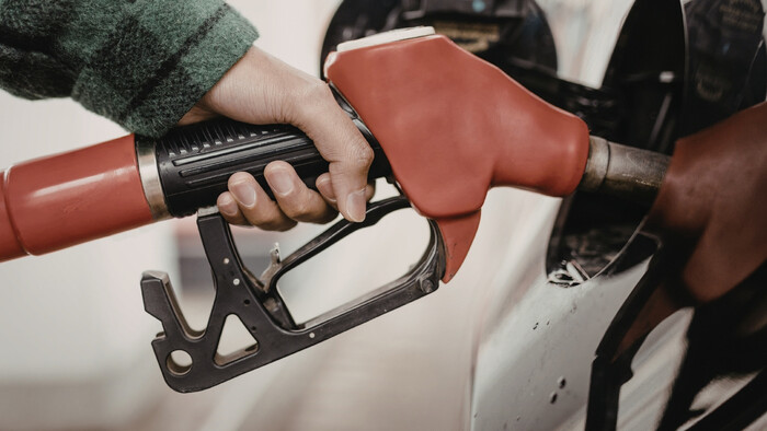 Česmad žiada zrušiť limit na tankovanie pre náklaďáky a autobusy