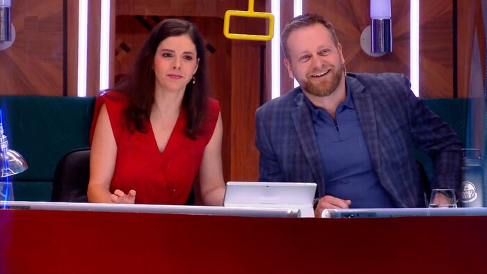 Servítku si pred ústa nedával