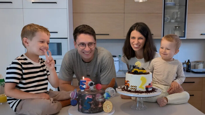 Aby zachránil syna, oslovil špičkových vedcov