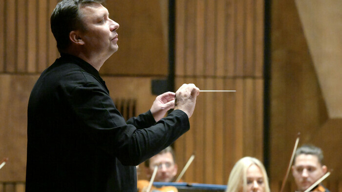 HudbaSK: Adrián Kokoš  