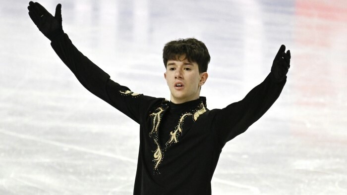 Hagara Ranks 15th at Figure Skating World Championships