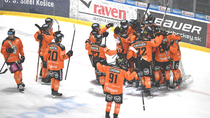 HOKEJ: Štvrťfinálová séria plná predĺžení: Košice uspeli v kľúčových momentoch