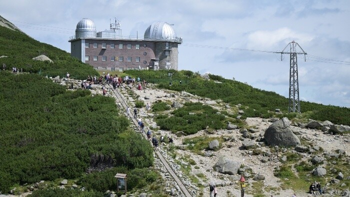Deň planetárií a hvezdární