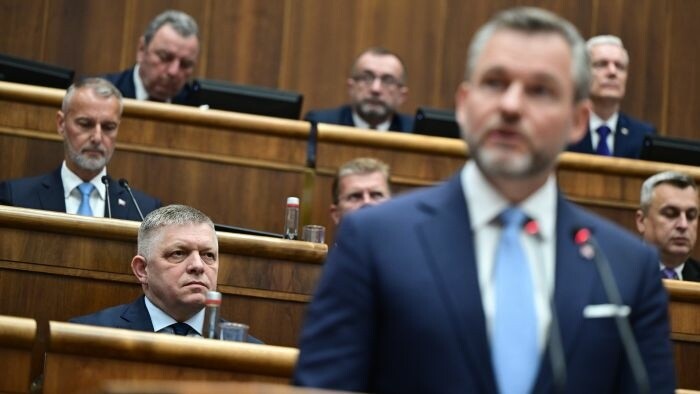 Ak premiér príde s návrhom zmien vo vláde, budeme o tom hovoriť