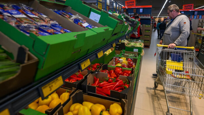 Drahší je chlieb aj vajíčka, maslo zlacnelo