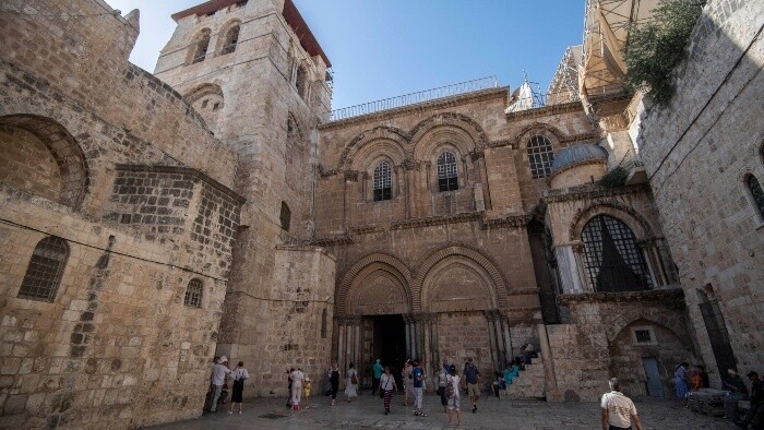 Zamyslenie / Prázdny hrob