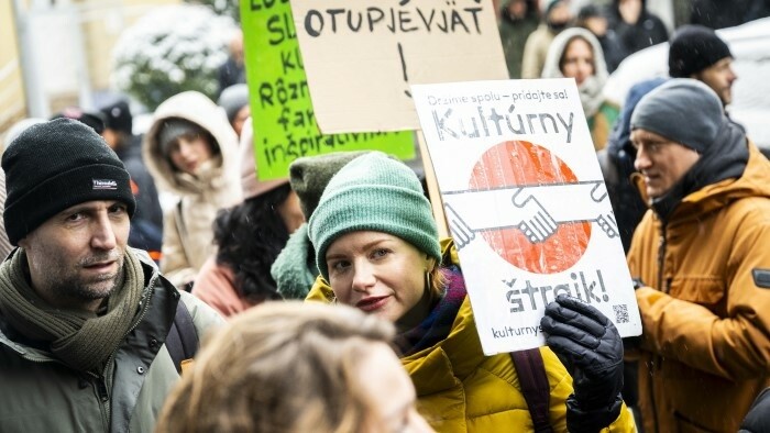 Plattform Otvorená Kultúra! stellte Wiederaufbauplan für Kultur vor