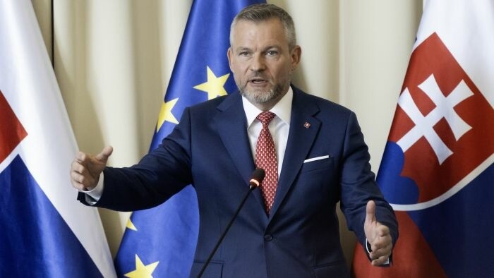 Referendum bude 4. júla – ale len s dvomi otázkami