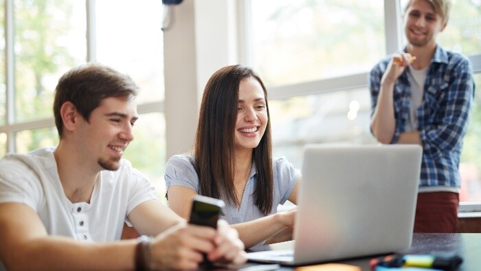 Vysokoškoláci vs. umelá inteligencia