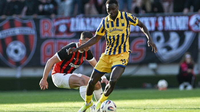 FUTBAL: Dunajská Streda oddialila zisk titulu Slovana 