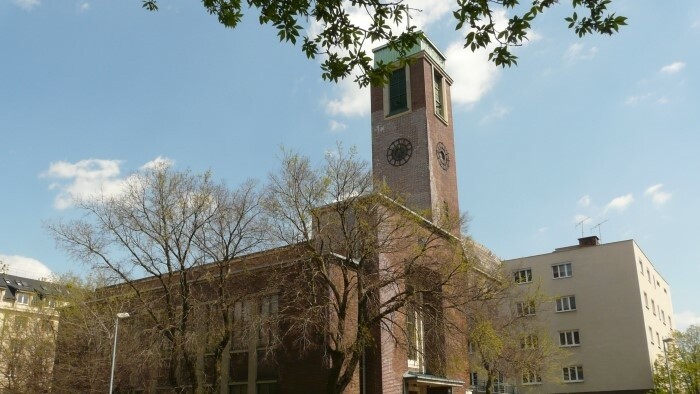 Das Jahr der dienenden Kirche