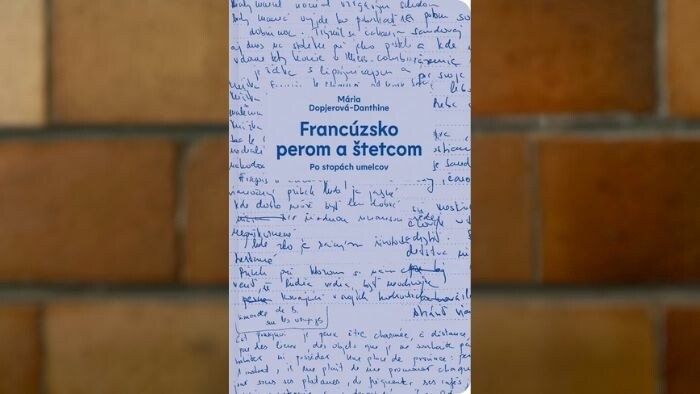 Literárna recenzia: Mária Danthine Dopjerová: Francúzsko perom a štetcom