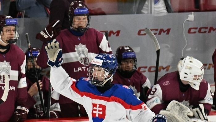 Eslovaquia pasa a cuartos de final del Mundial de hockey sobre hielo sub-18