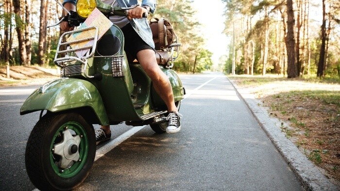 Na skútri okolo sveta