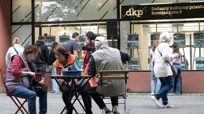 Galerie als guter Nachbar: Der Kulturraum DKP in Petržalka