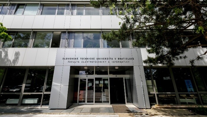 Reálny svet technológií sa začína na STU