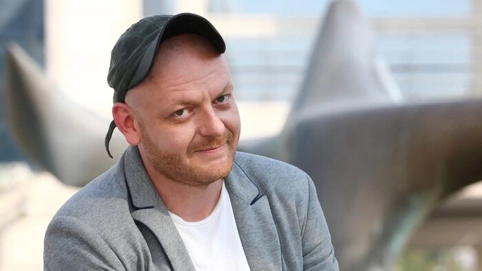 Herec Ľuboš Kostelný v Ráne na eFeMku