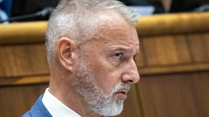Parlamentschef sprach in Aserbaidschan über strategische Zusammenarbeit