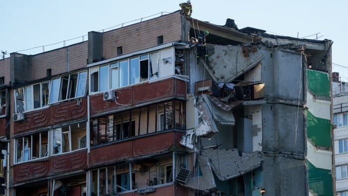 Ukraine–Slovakia Border Crossings Briefly Closed After Large-Scale Russian Drone Strikes