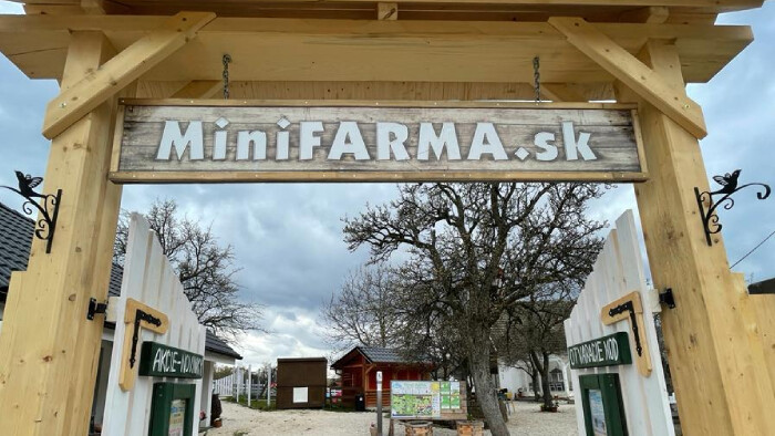 Kuriatka, húsatká, lamy či kengury pohladkáte alebo ich aj priamo s deťmi nakŕmite