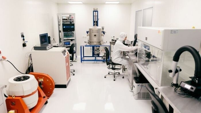 Slovensko má prvý kozmický cleanroom 