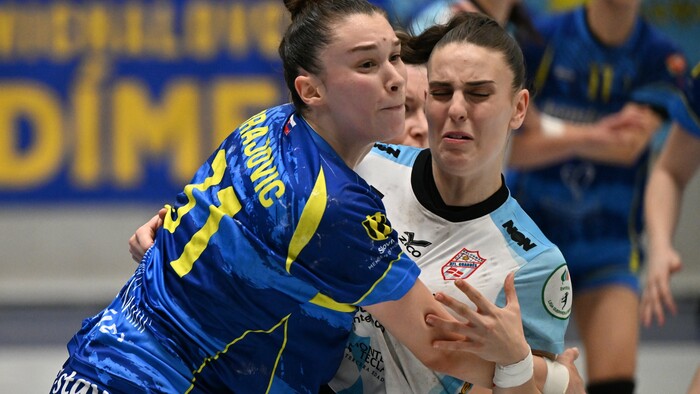 hadzana_finale_ehf_iuventa_guerdes_010216714_TASR.jpg