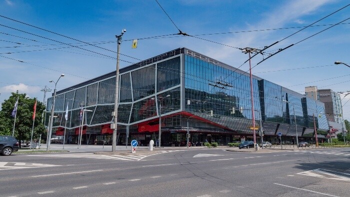Futbal na zimnom štadióne