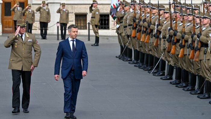 Réactions aux déclarations de Péter Magyar