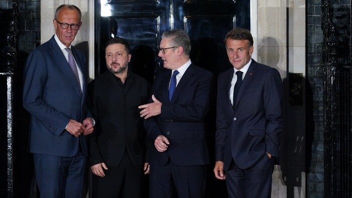 Európa vyzýva Putina na okamžité rokovania o prímerí