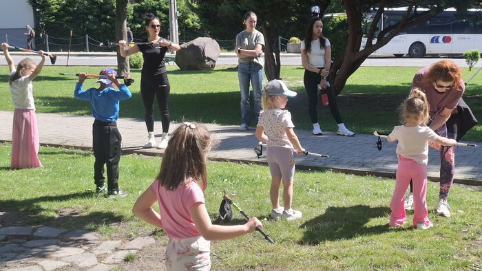 Nordic walking je prínosný aj pre deti so špeciálnymi potrebami